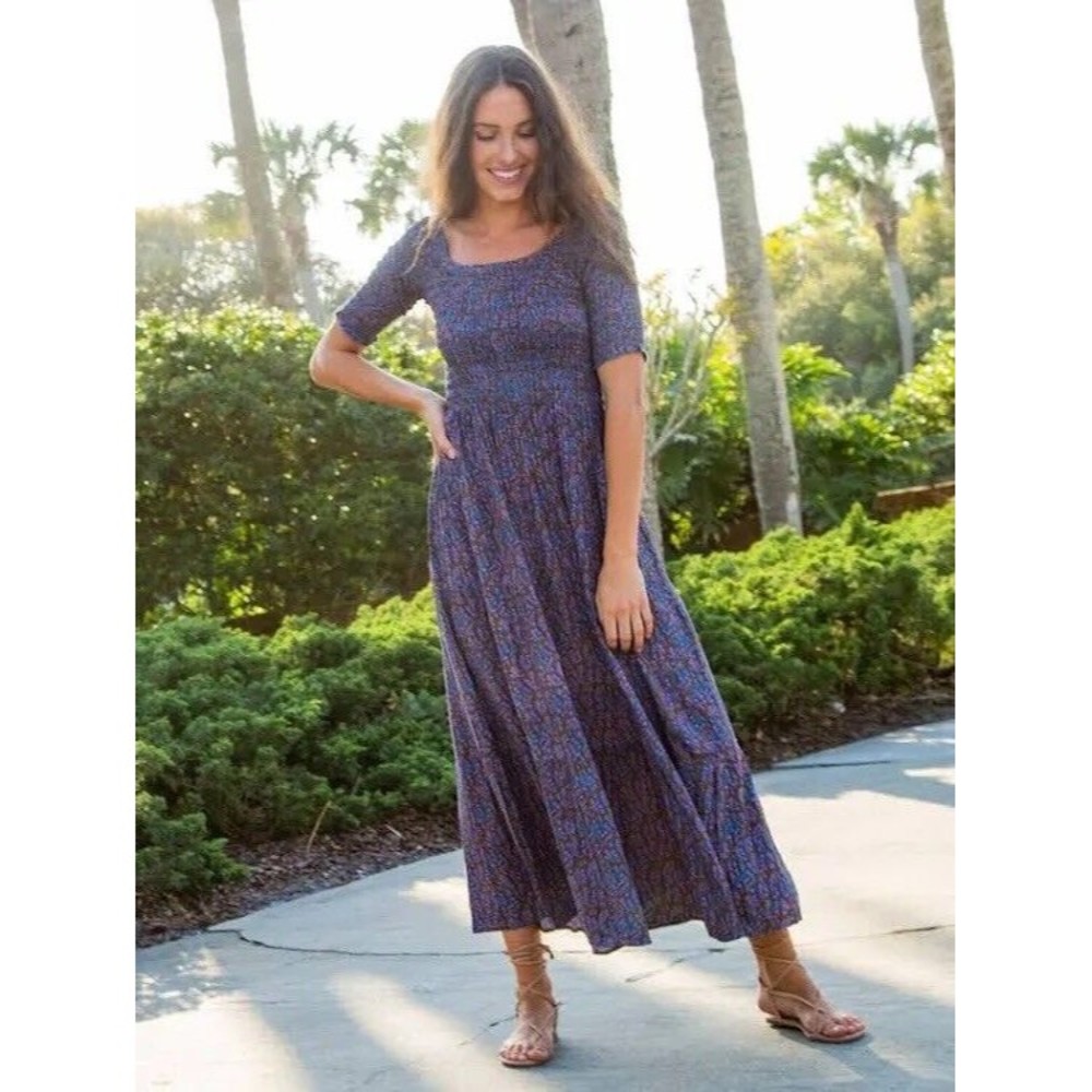 Natural Life Daisy Tiered Midi Dress L/XL Blue Floral Smocked